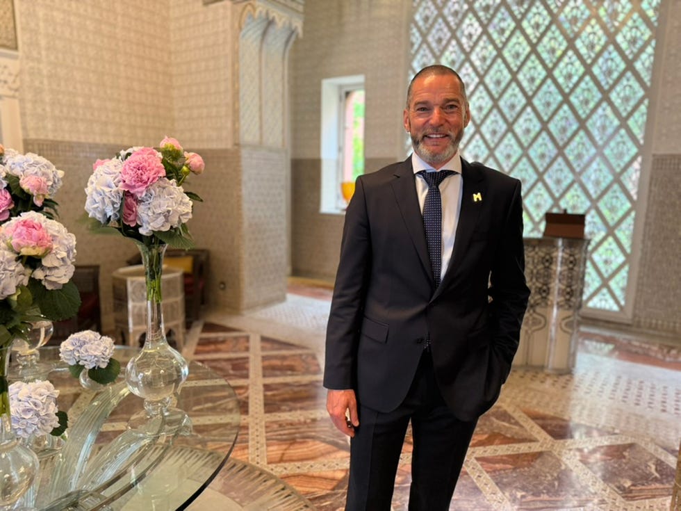 Fred Sirieix, Fred's Ultimate Hotels fred sirieix freds ultimate hotels