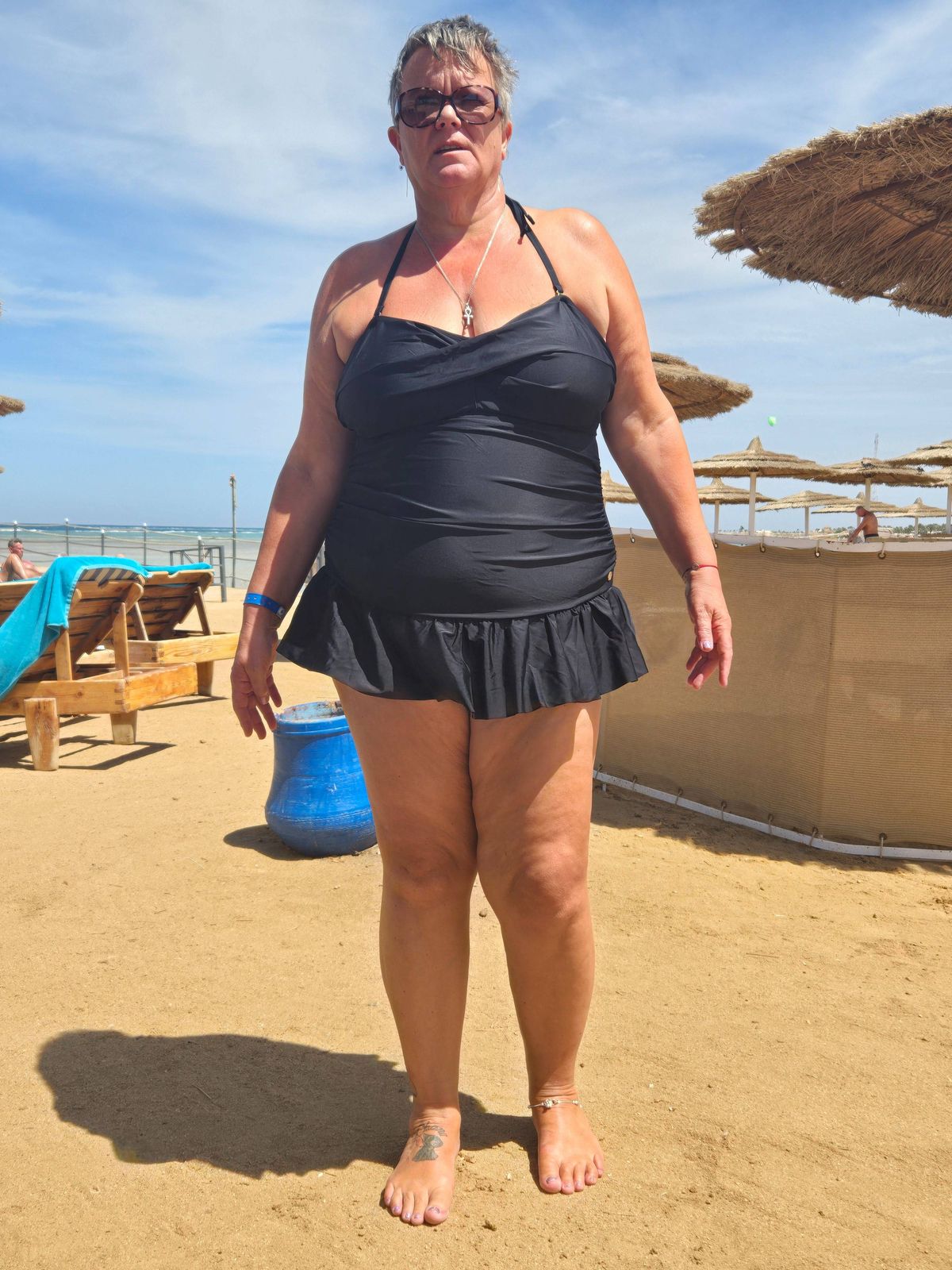 Debbie Scully spent years eating at the same three restaurants because she knew the seats would support her size