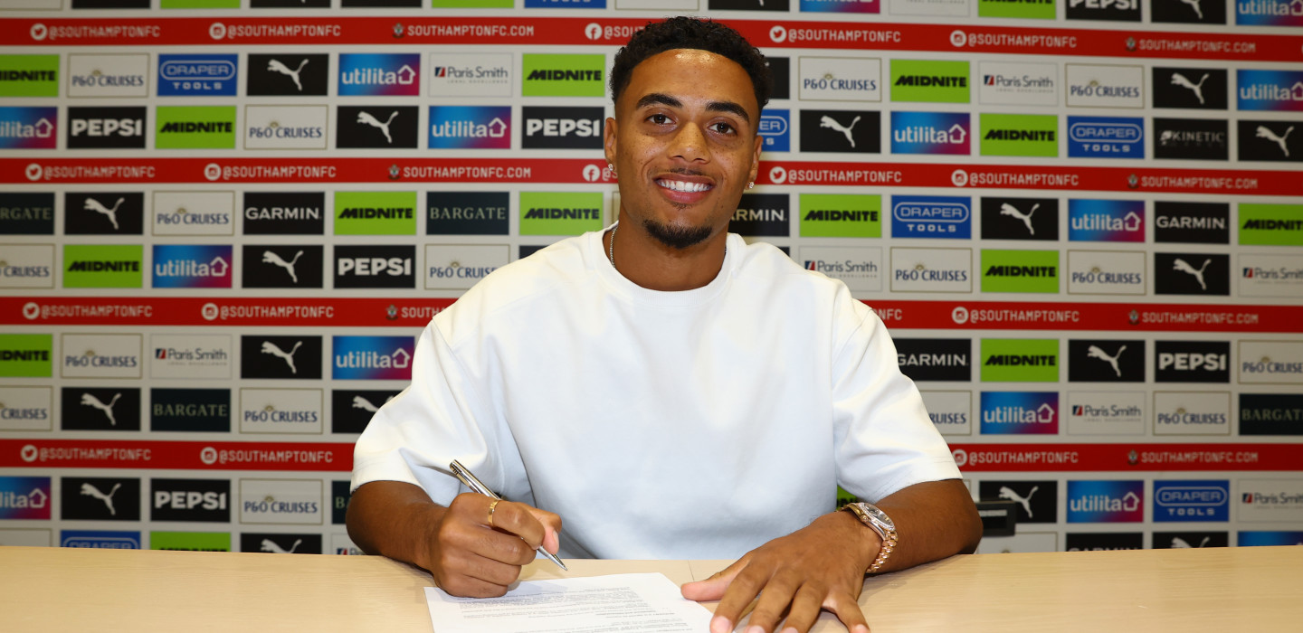 2026-27/Signings/Lewis Dobbin/20260714_LewisDobbin_012_blyr21