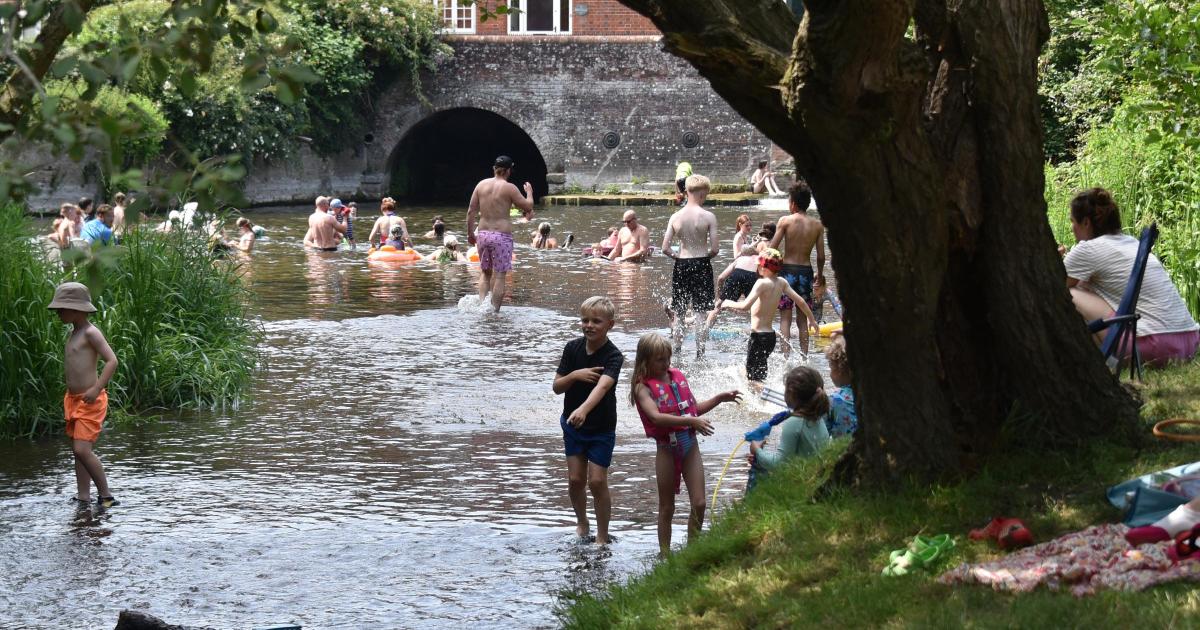 Heat-health alert extended as Norfolk to reach 30C