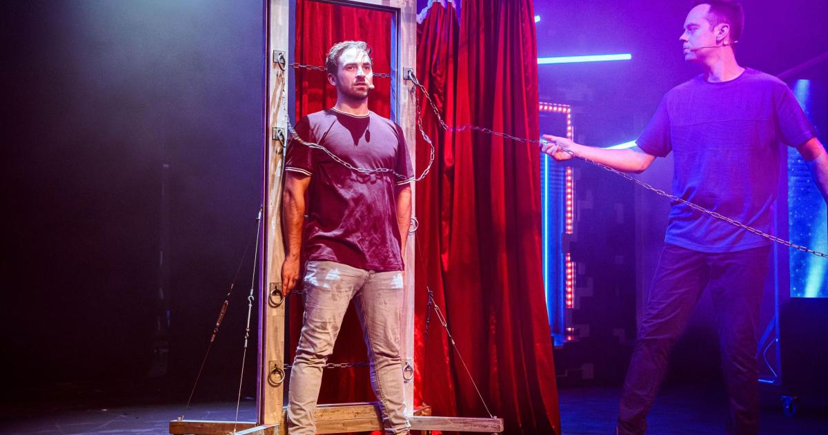 REVIEW - Britain's Got Talent Jay and Joss in Winchester