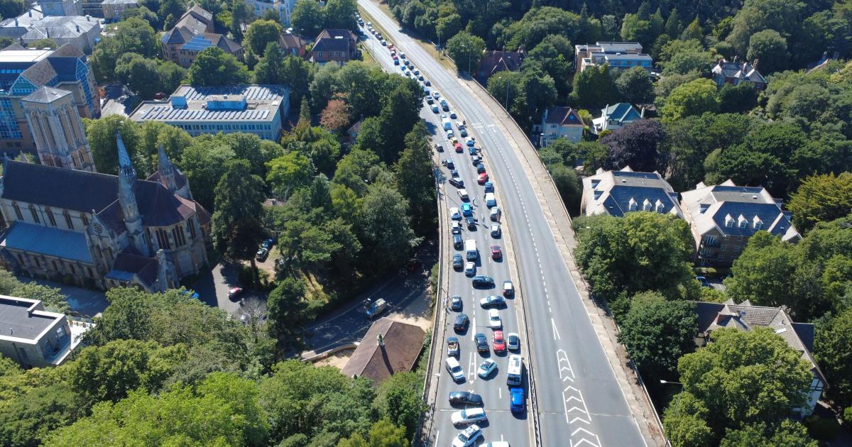 Electric unicycle rider dies following collision on A338