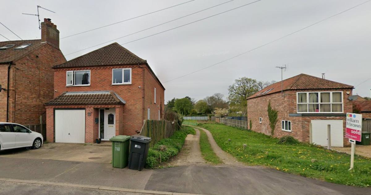 Plans for three self-build homes in Fakenham approved