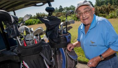 Woodbridge centenarian Ron Hepworth hits the golf course