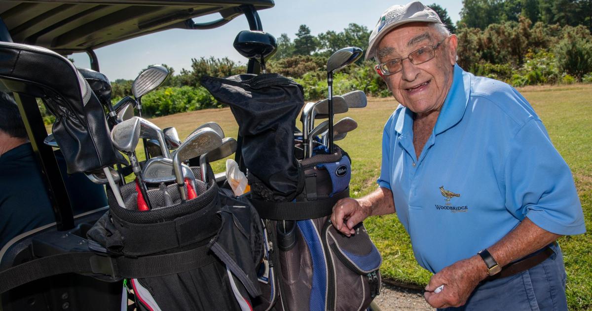 Woodbridge centenarian Ron Hepworth hits the golf course