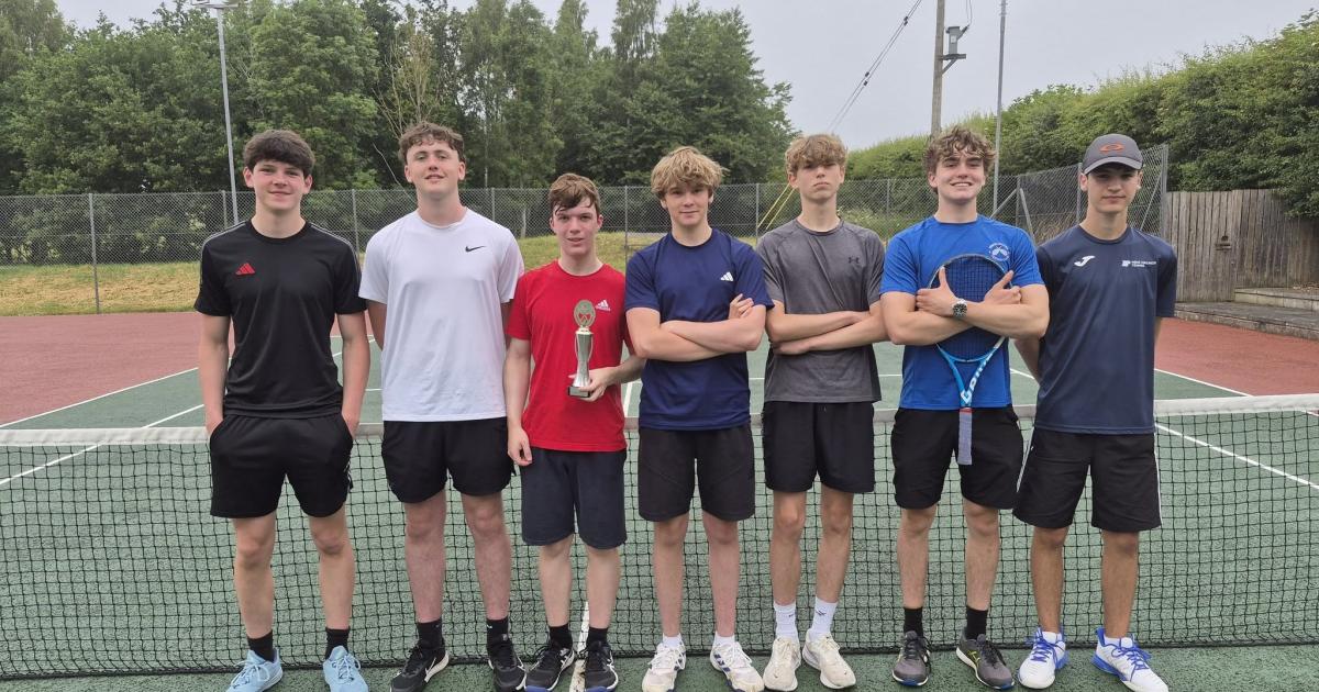 Earlston prevent Innerleithen treble in Tennis Borders Leagues