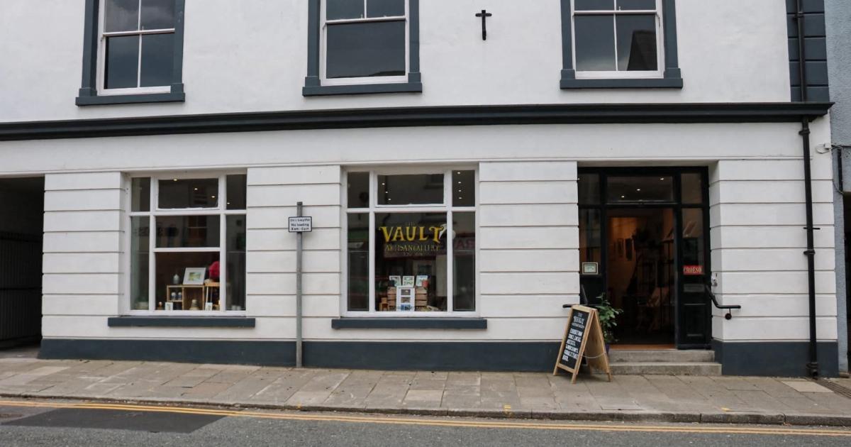 Former bank building given new lease of life as art gallery