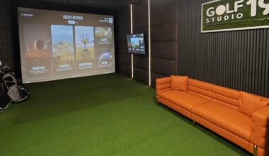 Bradford golf business launching as PGA pro helps out