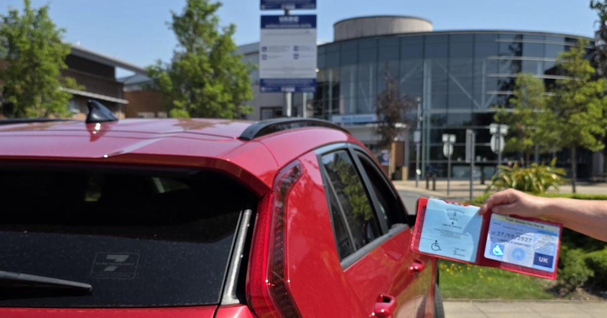Patient hit with £170 parking fine at Oxford NHS hospital