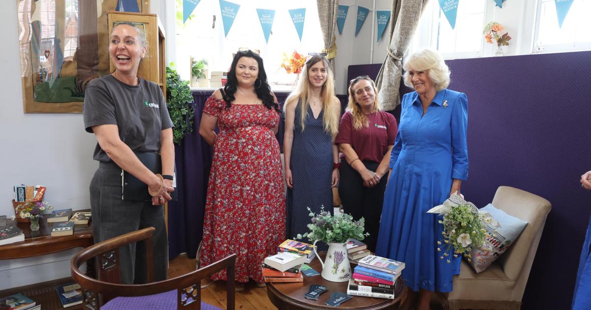 The Queen visits Emmaus Norfolk and Waveney in Ditchingham
