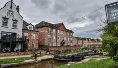 Trent & Mersey Canal low water restrictions in Middlewich