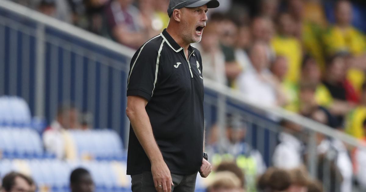 Norwich City: Philippe Clement on Kellen Fisher Hull link