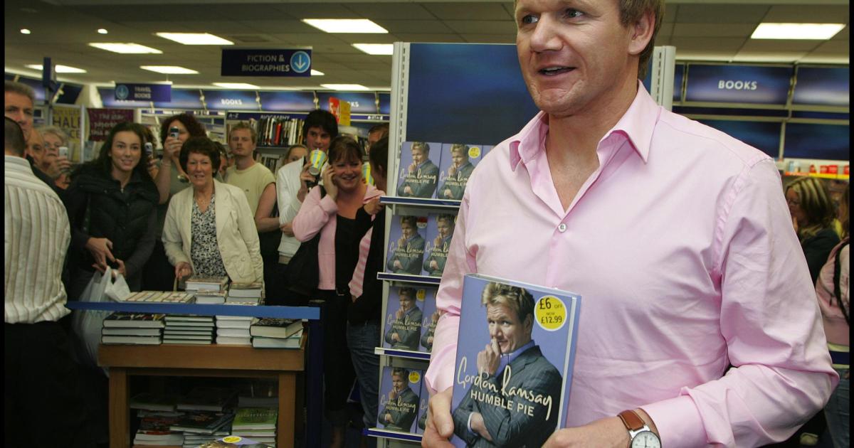 Gordon Ramsay draws crowds at Southampton WHSmith event