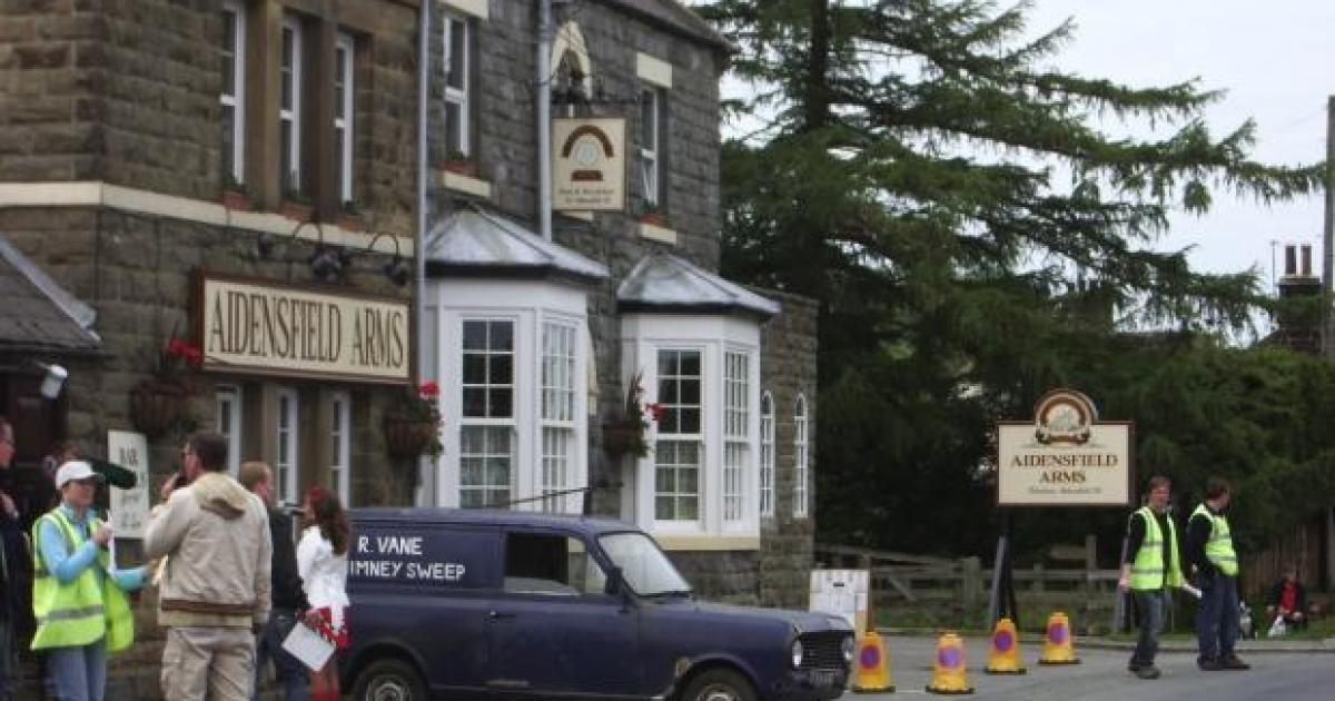 TV actress Tricia Penrose buys The Goathland Hotel of Heartbeat fame