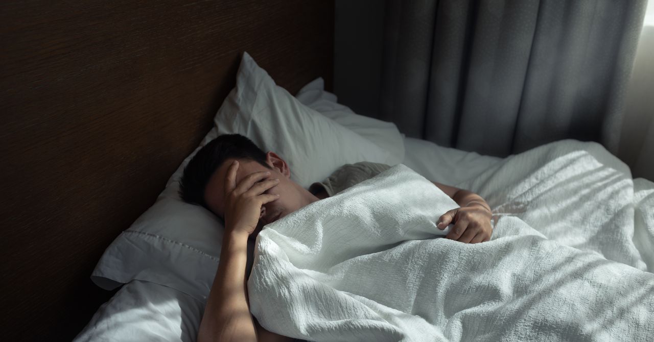 Even Mild Sleep Deprivation May Lead to Weight Gain