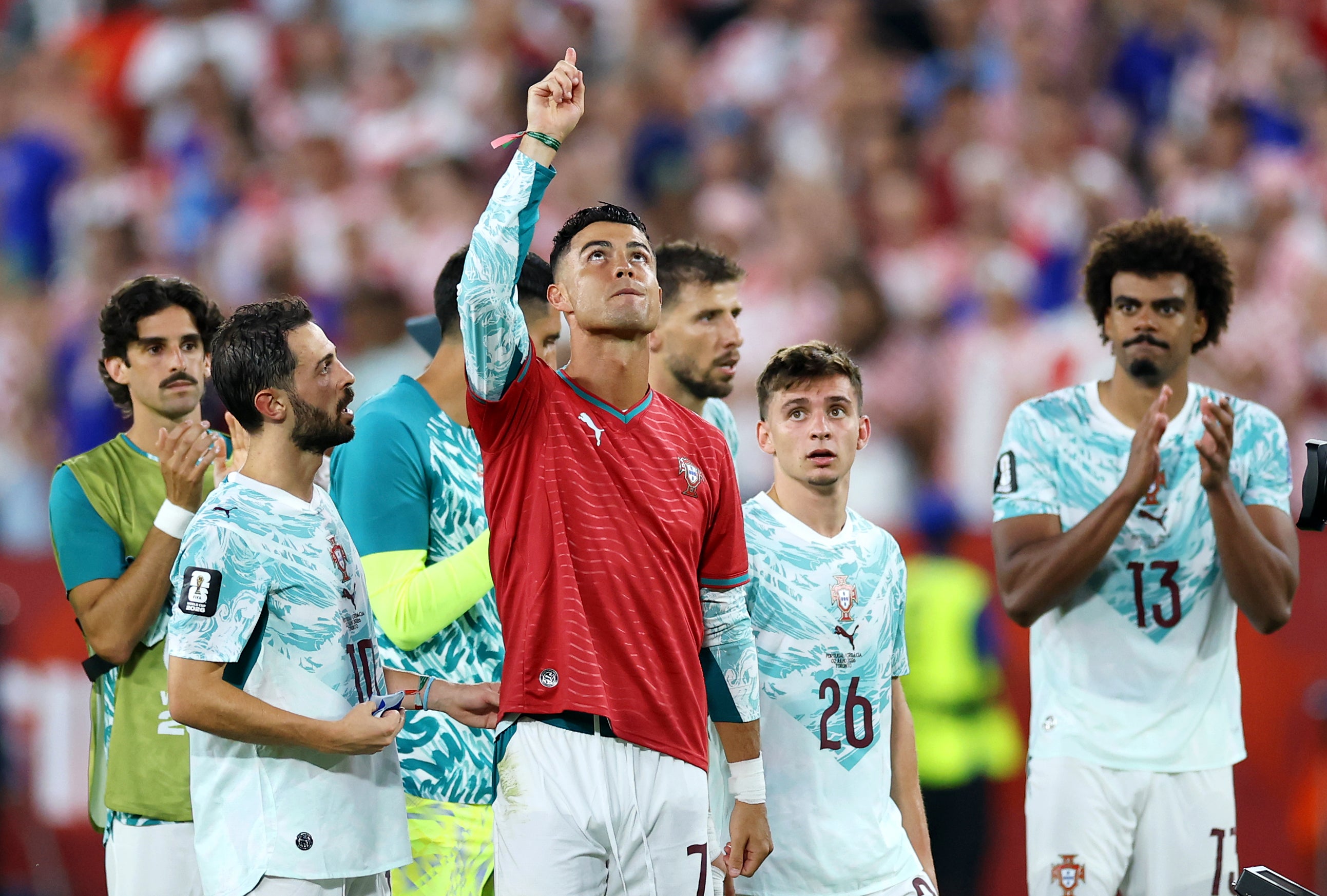 Cristiano Ronaldo paying tribute to late teammate Diogo Jota