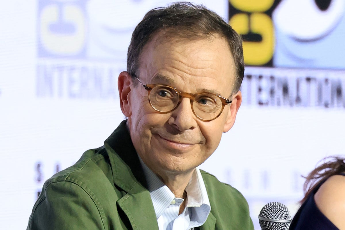 Eighties comedy icon Rick Moranis met with standing ovation after decades away from Hollywood