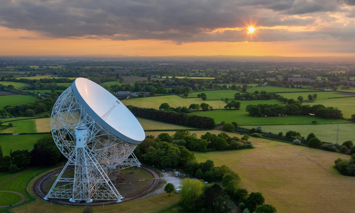 UK artist Conrad Shawcross sounds alarm on Jodrell Bank Observatory funding cuts - The Art Newspaper