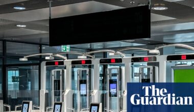 Britons to use e-gates in Switzerland as Starmer seals £5.2bn trade deal | Business