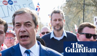 Labour says Reform ‘up to its neck in sleaze’ and demands investigation into donations | Reform UK
