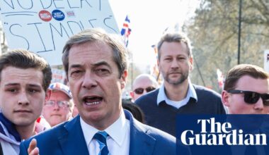 Police investigate £500,000 Reform donations from mother of fraudster who backed Farage | Reform UK