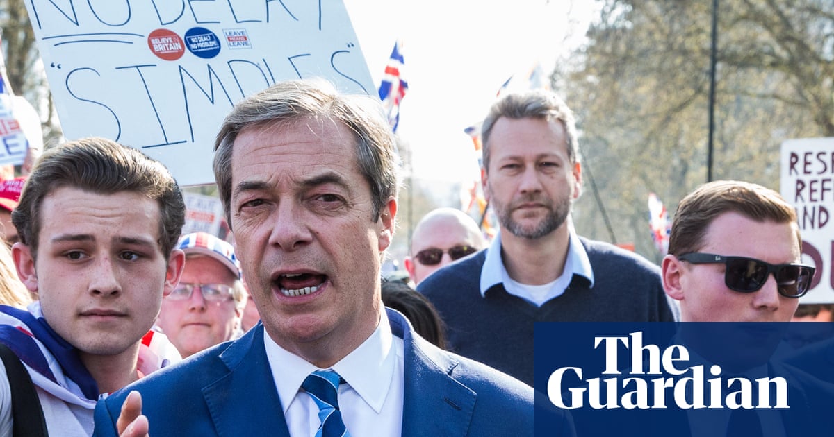 Police investigate £500,000 Reform donations from mother of fraudster who backed Farage | Reform UK