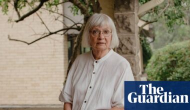 Gaining Ground by Joan Barfoot review – Anne Enright celebrates a landmark feminist novel | Fiction