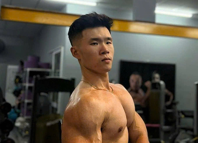 Man loses 40 kg, becomes fitness coach after 10 romantic rejections