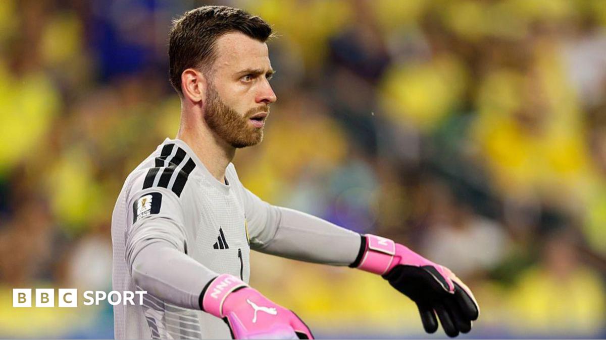 Scotland goalkeeper Angus Gunn