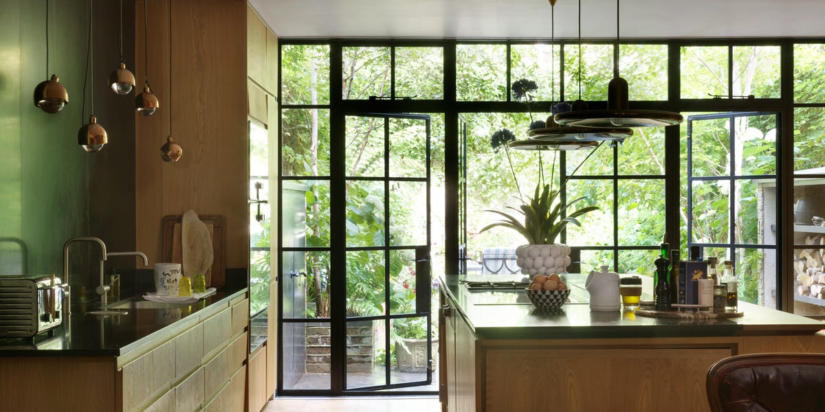 2026 Kitchen Color Trends Designers Say Are Replacing All-White Kitchens