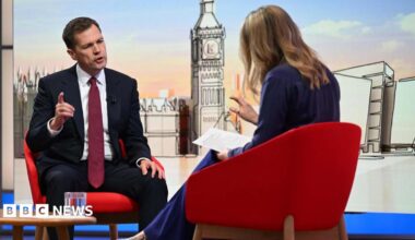 Sunday with Laura Kuenssberg live: Jenrick says Farage broke no rules over ally benefits claim