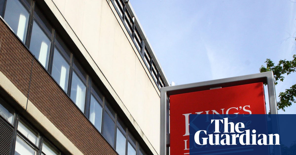 High court clears way for clinical trial giving puberty blockers to children | Transgender