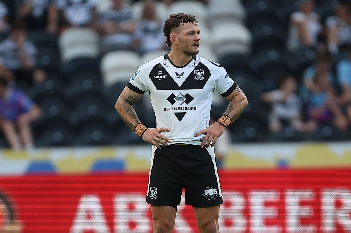 Ethan O'Neill in action for Hull FC.