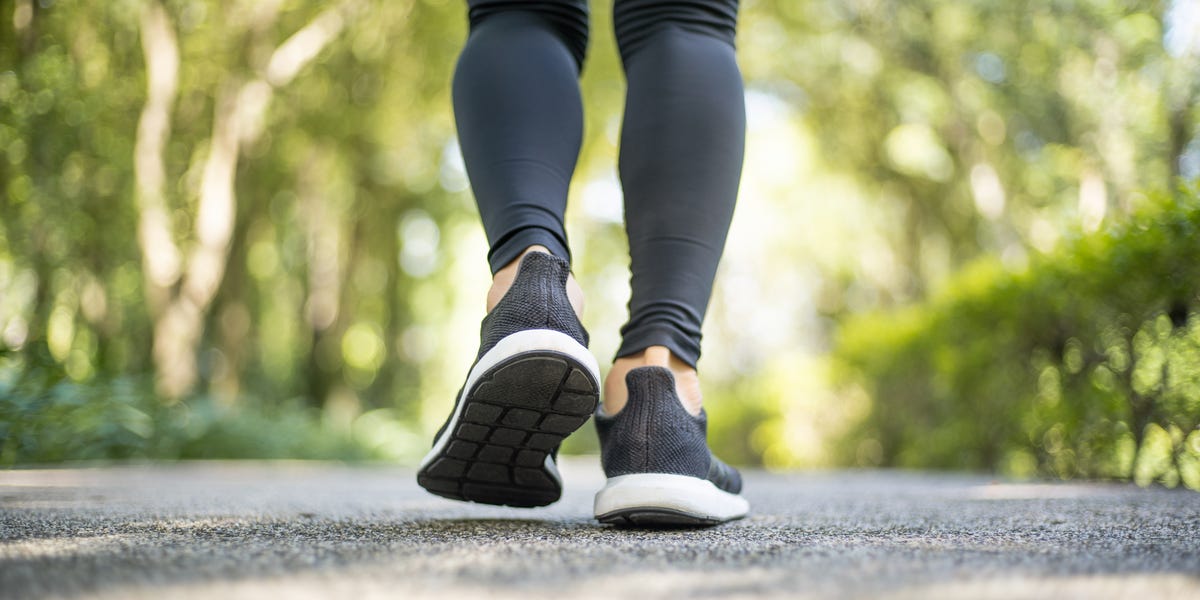 Are Morning Walks or Evening Walks Better for Heart Health?