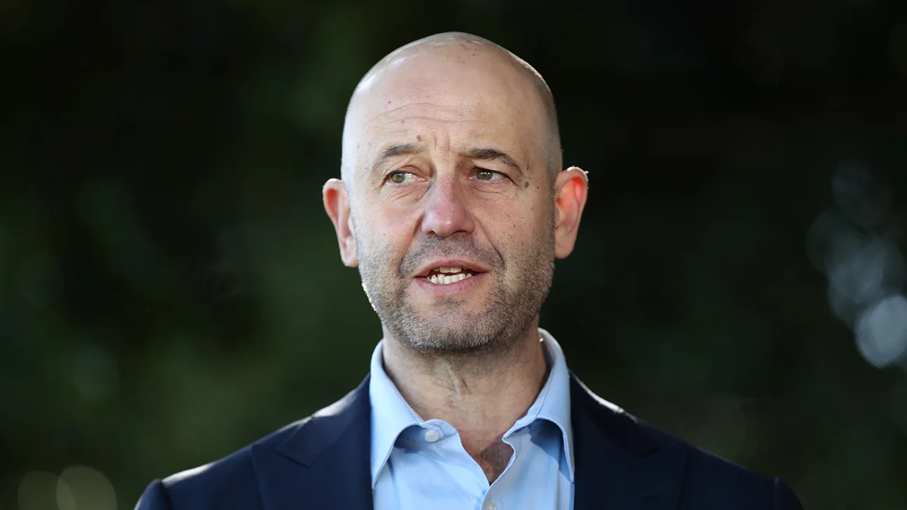 Cricket Australia boss Greenberg open to England-Australia Test in India