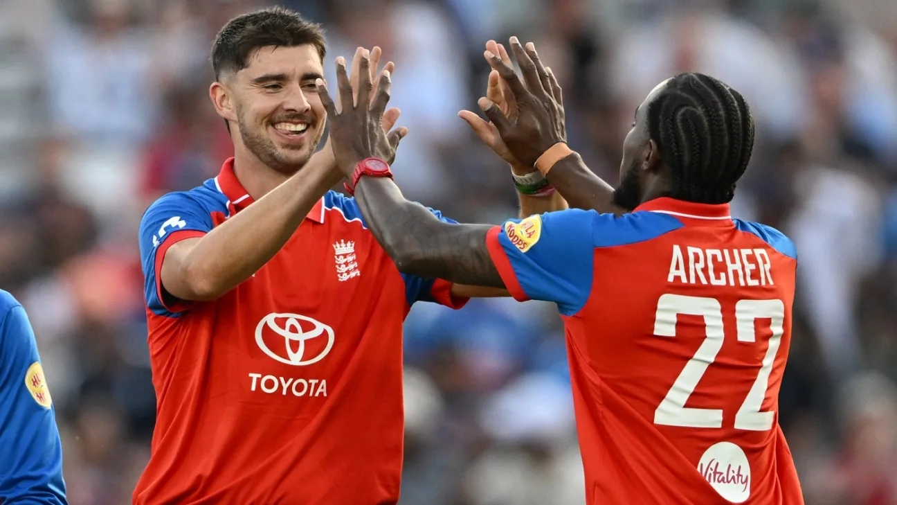 Ball by Ball Commentary & Live Score