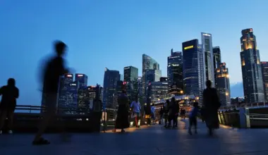 As wealth becomes more global and complex, ultra-rich families are placing greater emphasis on how and where their assets and structures are set up, particularly for tax, succession and governance purposes.