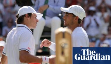 Alex de Minaur wilts in fourth round Wimbledon defeat to Flavio Cobolli | Alex de Minaur