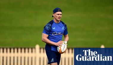 Wallabies name Declan Meredith for Test debut against France as injuries mount up | Australia rugby union team