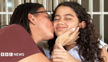 Karina (left) kisses her daughter Fabiana.