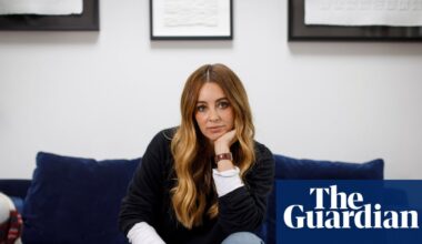 ‘Topless modelling never aligned with me’: inside Everyone’s Seen My Tits, the play by a former page 3 model | Stage