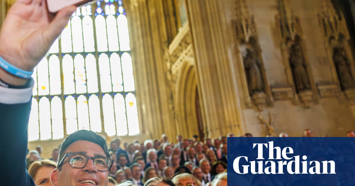 Andy Burnham says he will end culture of briefing against female ministers | Andy Burnham