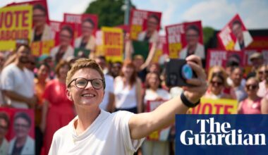 Polls open in Greater Manchester mayoral byelection overshadowed by new PM and Farage’s antics | Greater Manchester mayoralty byelection 2026