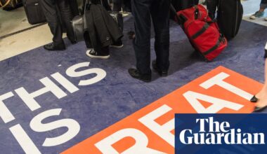 France and UK to increase staffing at border controls in effort to avert travel chaos | UK news