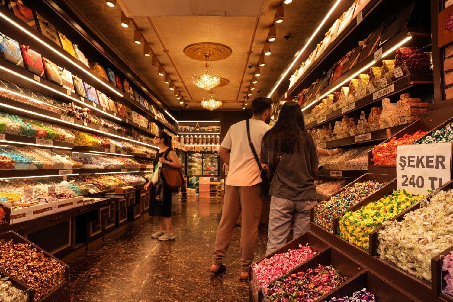 Consumer confidence index rises 2.2 percent in July