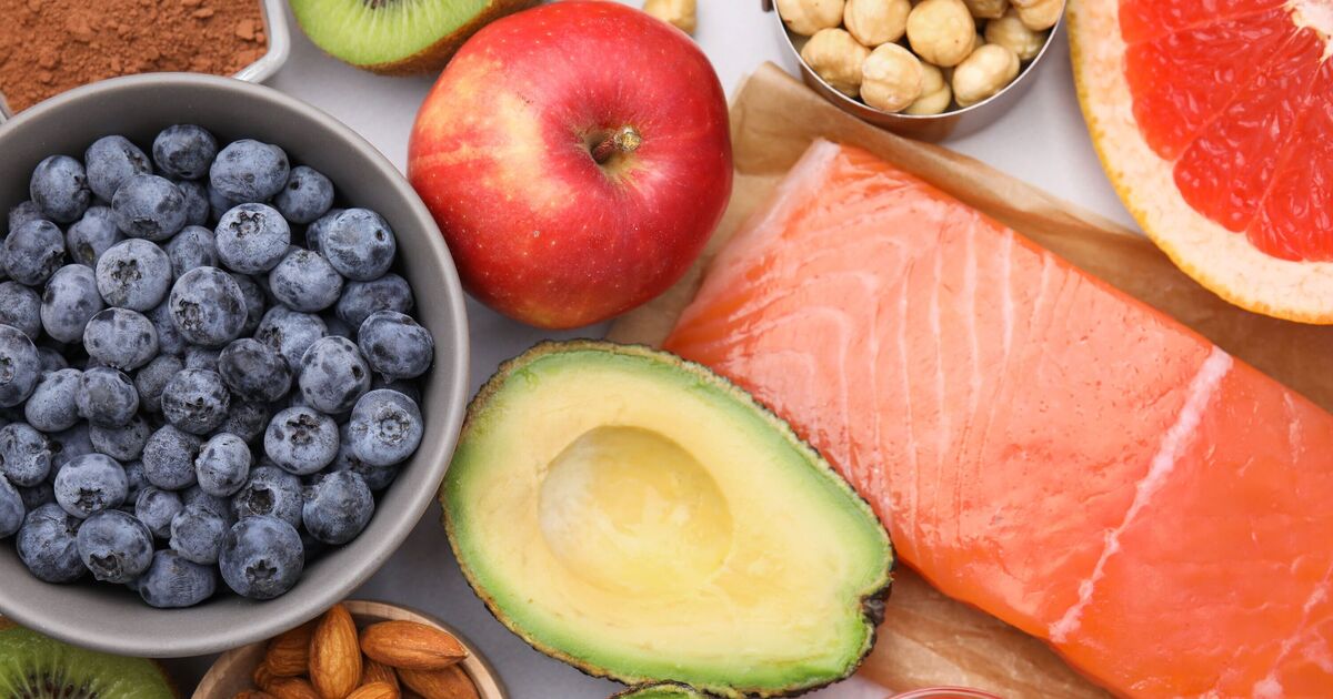 Cardiologist reveals 1 superfood to add to your diet - cuts cholesterol