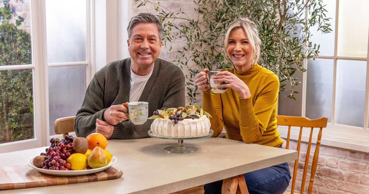 Lisa Faulkner issues emotional John Torode statement in tearful marriage admission | Celebrity News | Showbiz & TV