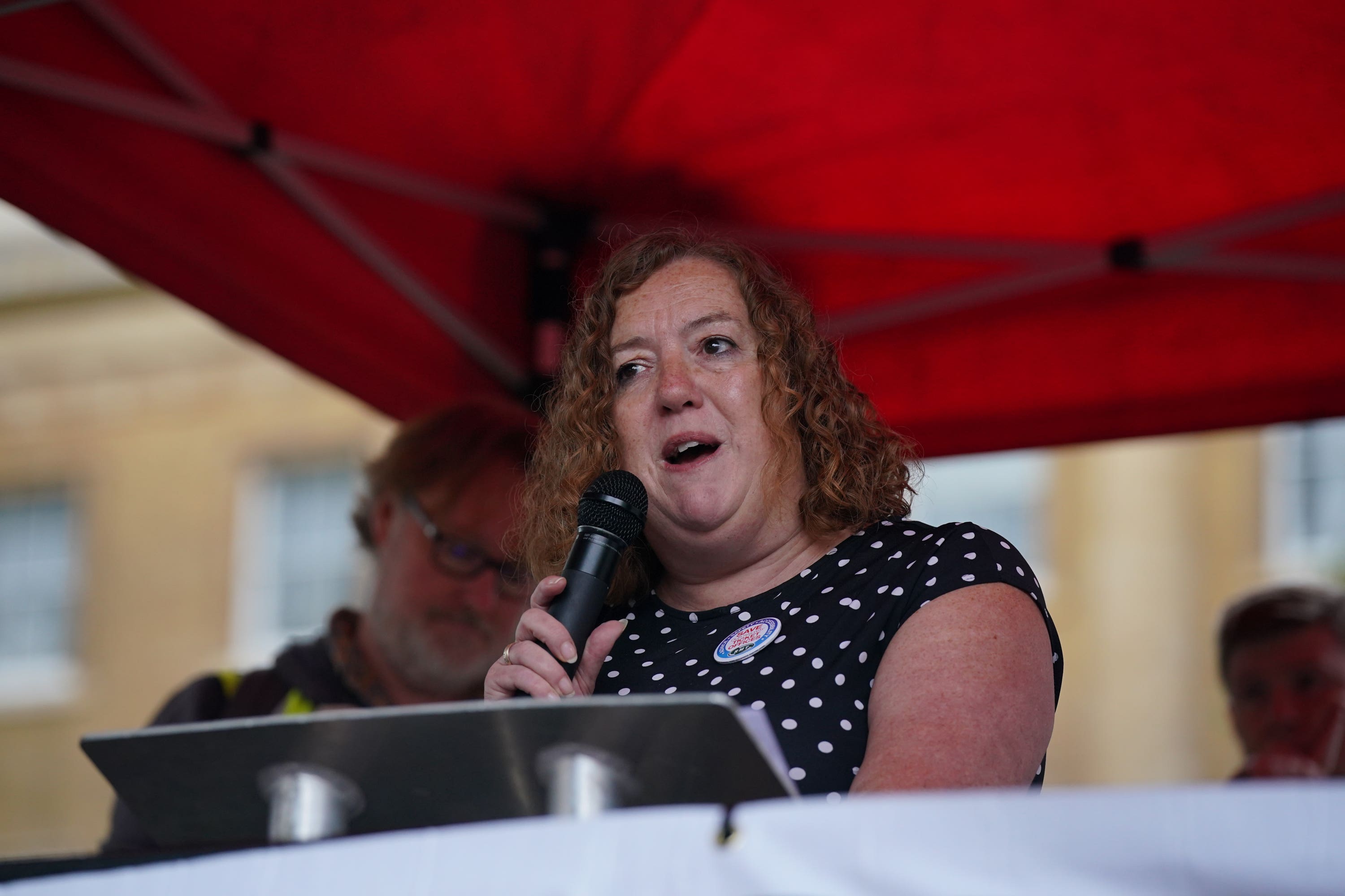 Fran Heathcote wants ministers to hold Capita to account