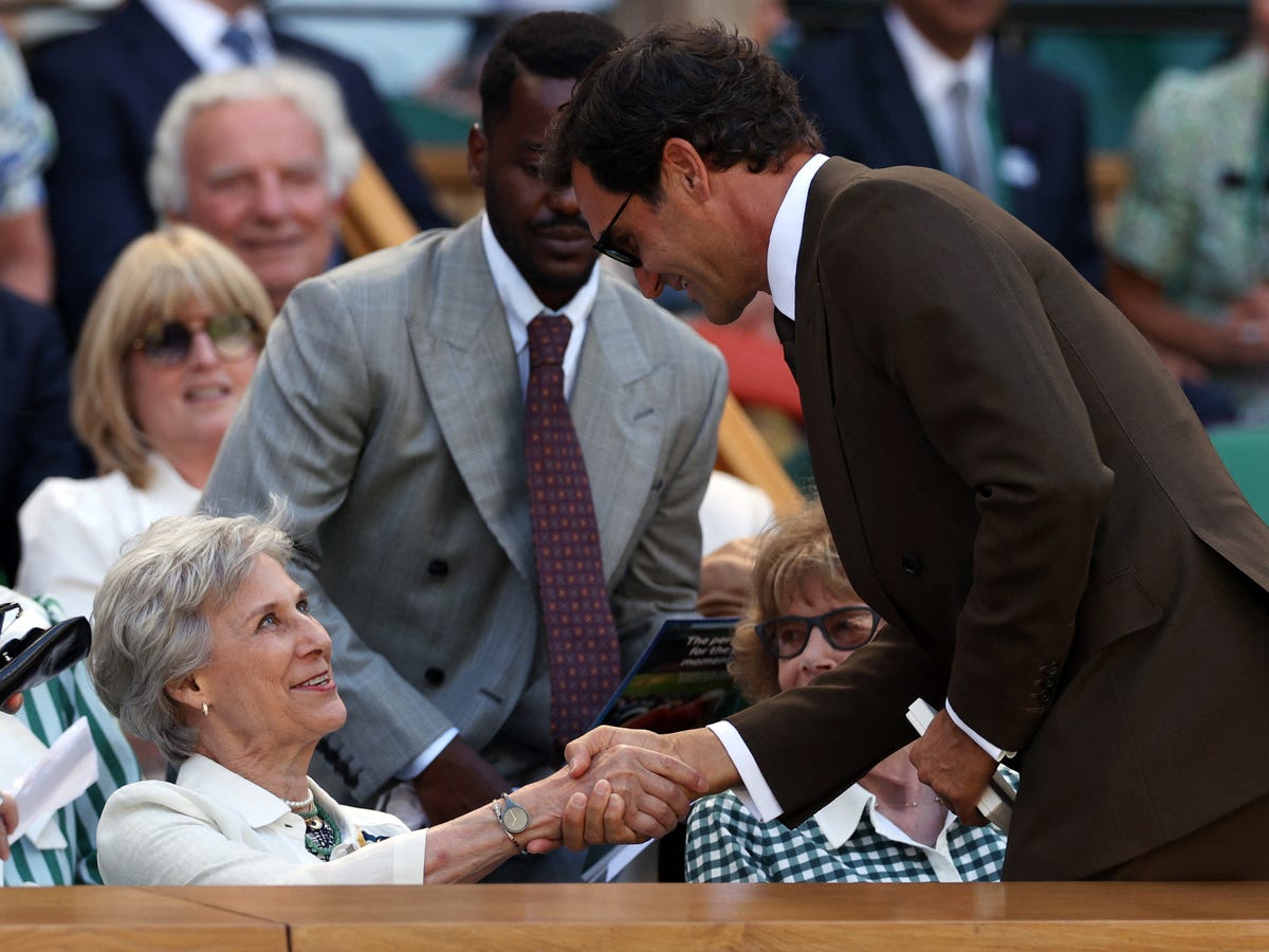 Birgitte, Duchess of Gloucester Meets Roger Federer at Wimbledon