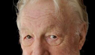 Remembering Ronald Dixon: Belfast-born stained glass expert in US – The Irish News